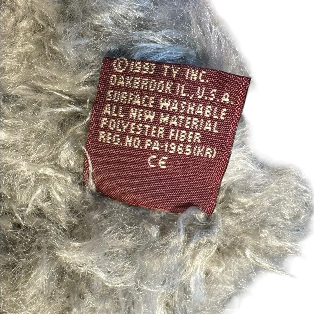 Vintage 1993 Radcliffe The Raccoon Thief of Hearts TY Beanie Babies